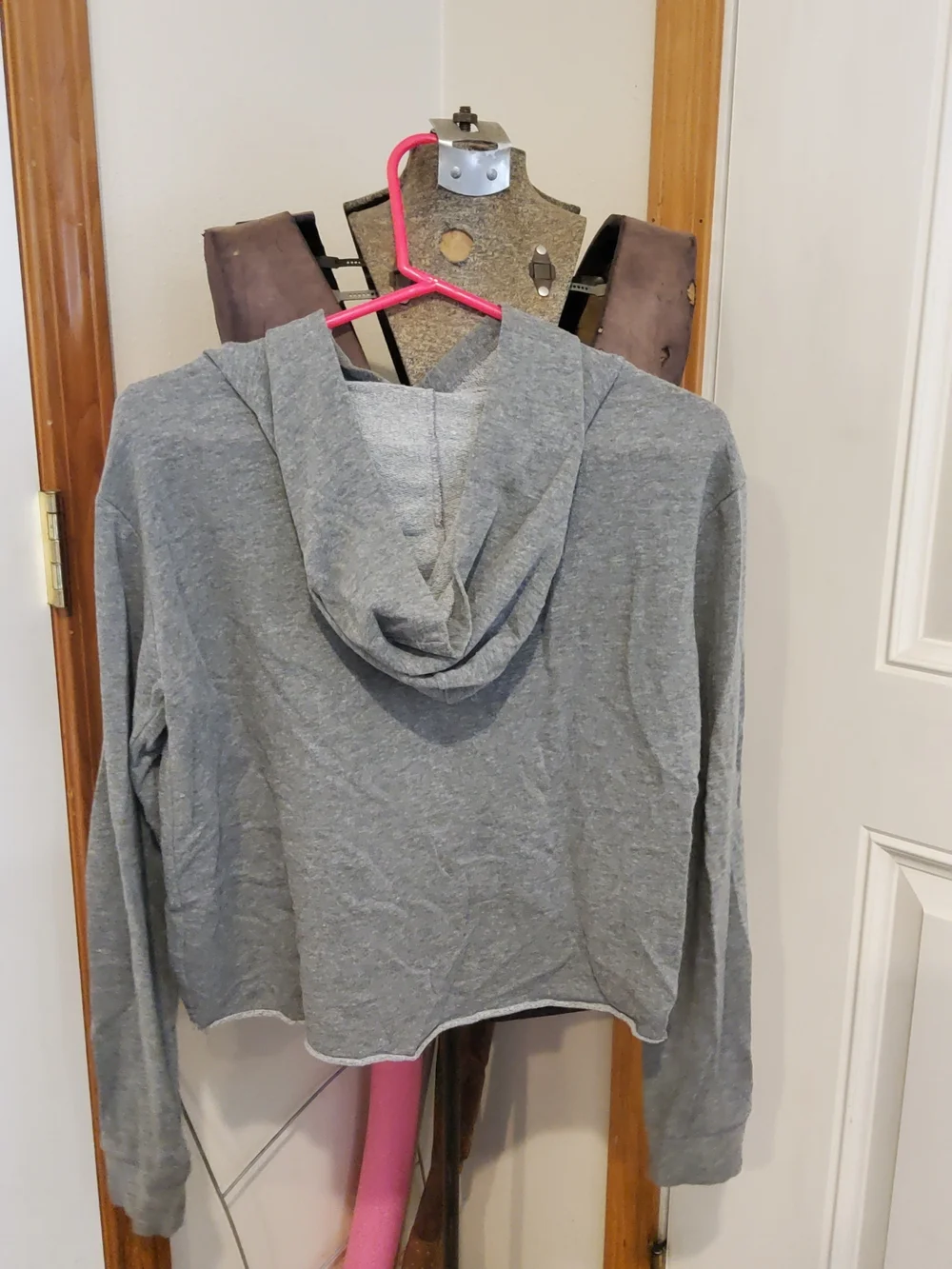 Justice cropped gray